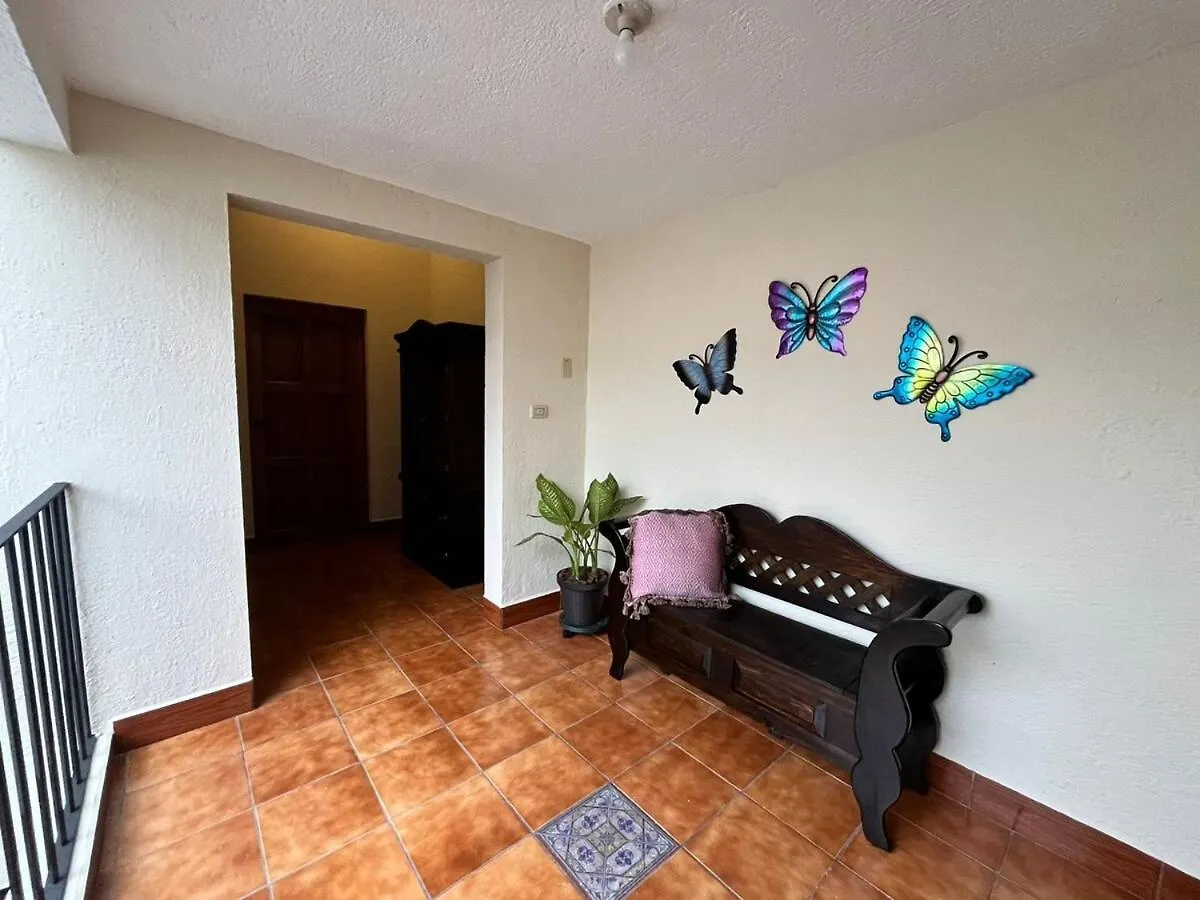 Appartement Jaz - Excellent Location In Antigua, 4 Guests  Antigua
