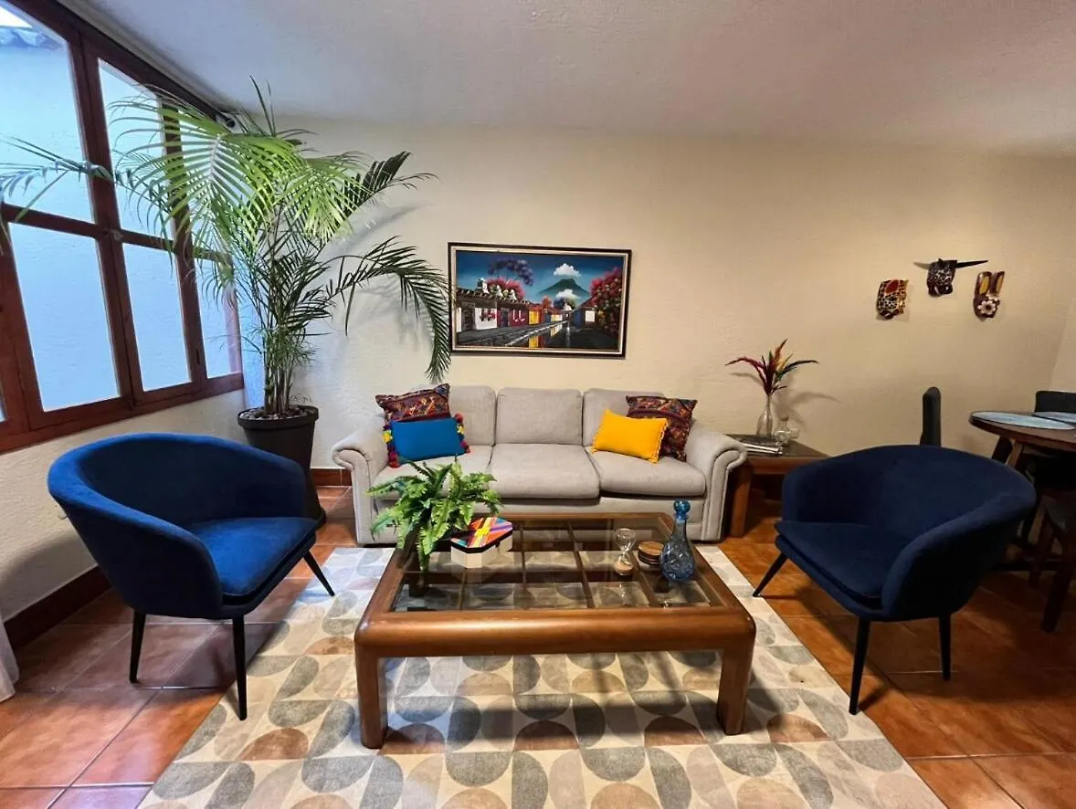 Appartement Jaz - Excellent Location In Antigua, 4 Guests